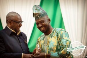 Oliver Mbamara, Esq. receives award from Ambassador/Consul General of Nigeria Habib Baba Habu, MON at the NIGERIA CENTENARY 2014 US AWARDS GALA/DINNER IN NEW YORK CITY